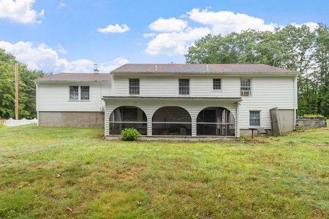 3816 Chestnut Hill Ave, Athol, MA 01331