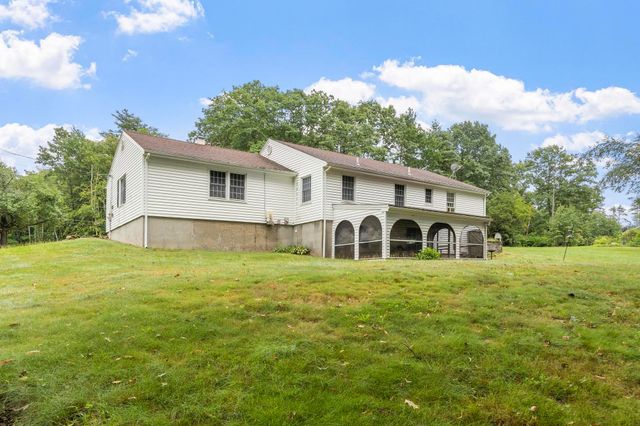 3816 Chestnut Hill Ave, Athol, MA 01331