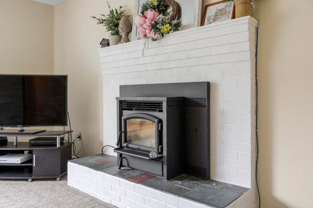 3816 Chestnut Hill Ave, Athol, MA 01331