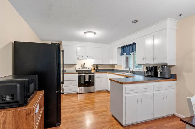 3816 Chestnut Hill Ave, Athol, MA 01331