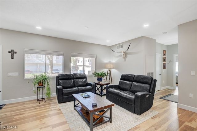 7450 South Eastern Avenue 1077, Las Vegas, NV 89123