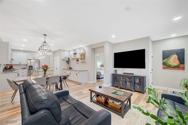 7450 South Eastern Avenue 1077, Las Vegas, NV 89123