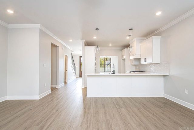 302 Kanis Ridge Drive, Little Rock, AR 72223