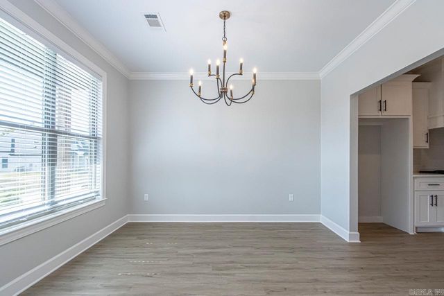 302 Kanis Ridge Drive, Little Rock, AR 72223