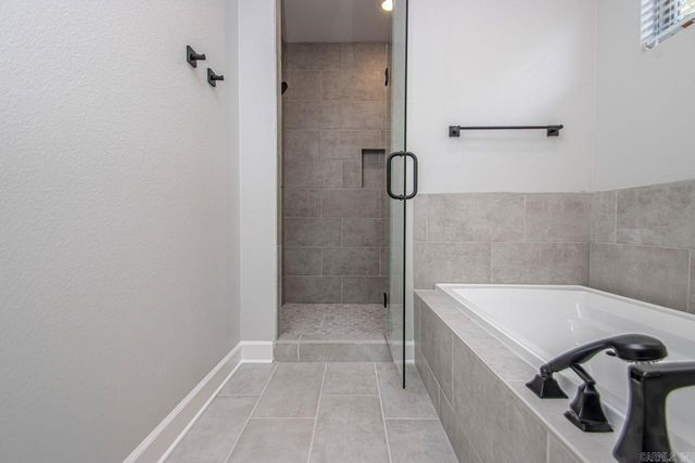 302 Kanis Ridge Drive, Little Rock, AR 72223