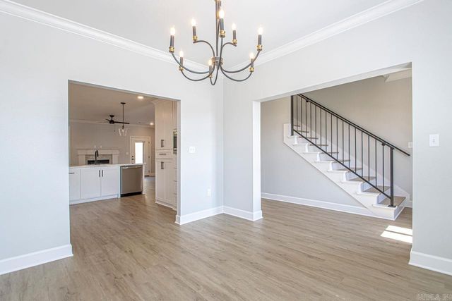302 Kanis Ridge Drive, Little Rock, AR 72223