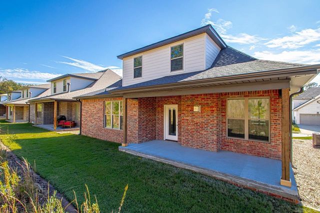 302 Kanis Ridge Drive, Little Rock, AR 72223