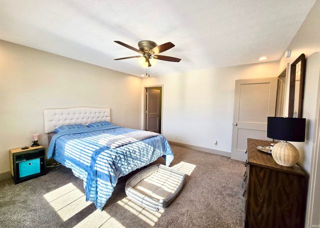 110 E Oxford Street, Otterbein, IN 47970