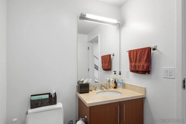 325 7Th Ave 211, San Diego, CA 92101
