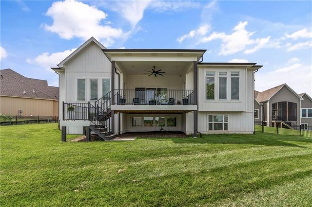 2428 W 177th Street, Overland Park, KS 66085