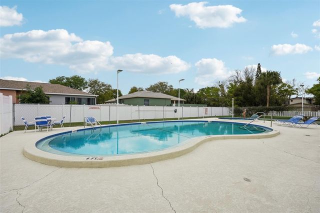 10800 US HIGHWAY 19 N 206, Pinellas Park, FL 33782