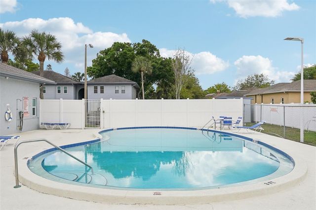 10800 US HIGHWAY 19 N 206, Pinellas Park, FL 33782