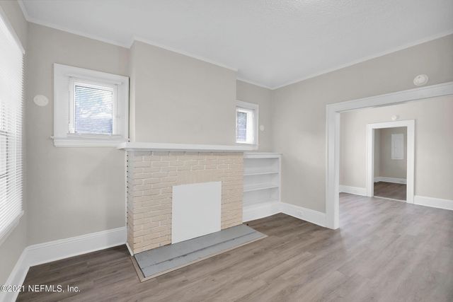 6418 SAPPHIRE Drive, Jacksonville, FL 32208