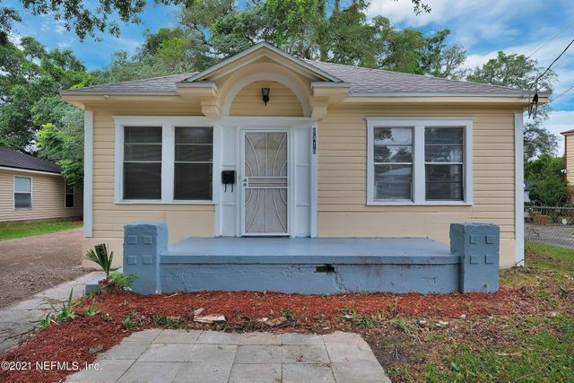 6418 SAPPHIRE Drive, Jacksonville, FL 32208