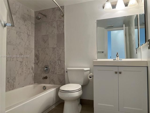 8721 Wiles Road 306, Coral Springs, FL 33067