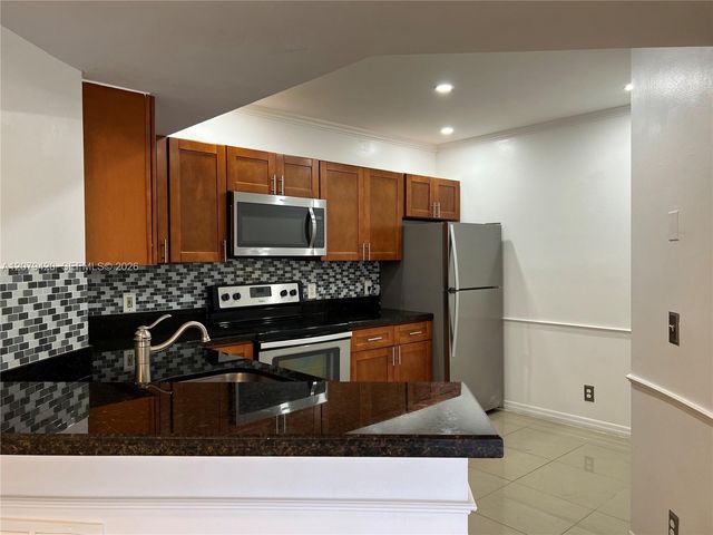 8721 Wiles Road 306, Coral Springs, FL 33067