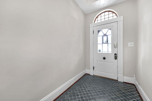 1298 Hunter Avenue, Columbus, OH 43201