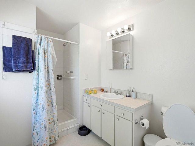 4112 E Weaver Pl, Centennial, CO 80121