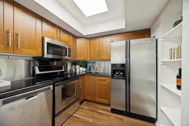 14151 Montfort Drive 252, Dallas, TX 75254