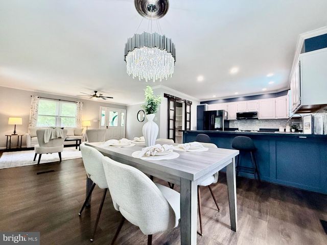 5401 COVE VIEW DR, Saint Leonard, MD 20685