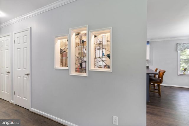 5401 COVE VIEW DR, Saint Leonard, MD 20685
