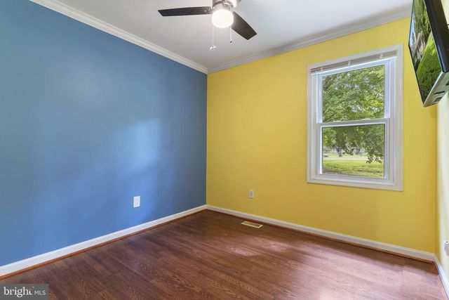 5401 COVE VIEW DR, Saint Leonard, MD 20685