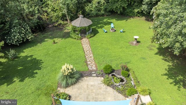 5401 COVE VIEW DR, Saint Leonard, MD 20685