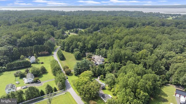 5401 COVE VIEW DR, Saint Leonard, MD 20685