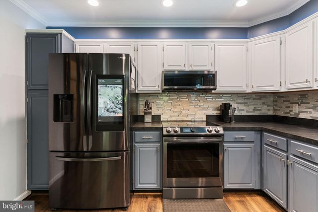 5401 COVE VIEW DR, Saint Leonard, MD 20685