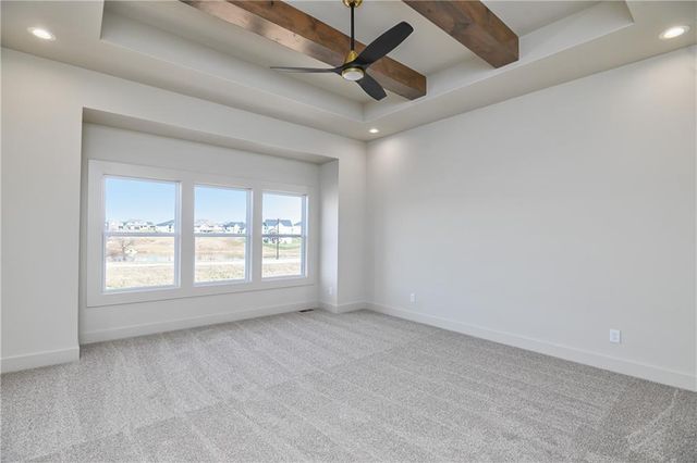 6039 Apache Drive, Shawnee, KS 66226