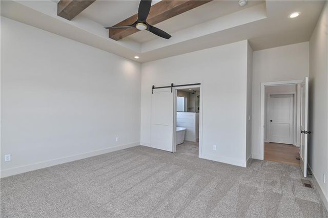 6039 Apache Drive, Shawnee, KS 66226