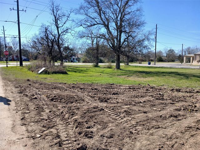 0 Commerce, Magnolia, TX 77355