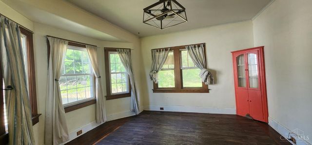 86 De Camp Avenue, Cincinnati, OH 45216