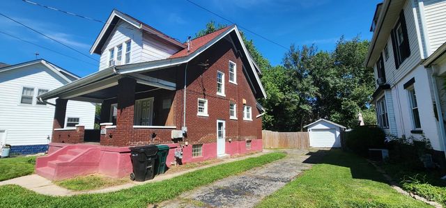 86 De Camp Avenue, Cincinnati, OH 45216