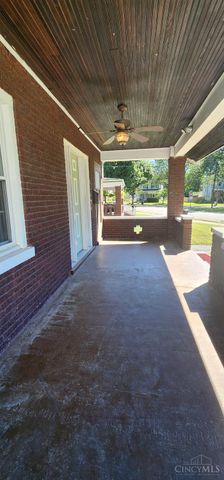 86 De Camp Avenue, Cincinnati, OH 45216