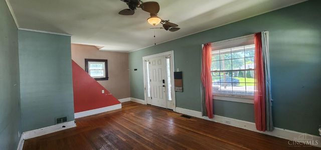 86 De Camp Avenue, Cincinnati, OH 45216