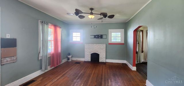 86 De Camp Avenue, Cincinnati, OH 45216