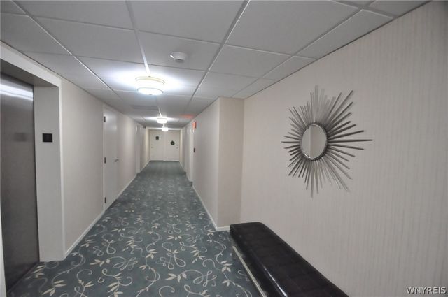 5854 Main Street 306, Amherst, NY 14221