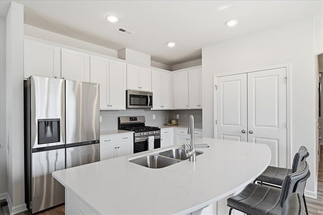 455 Bee Cove Way, Pendleton, SC 29670