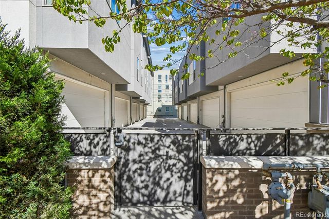 2327 Glenarm Place 2, Denver, CO 80205