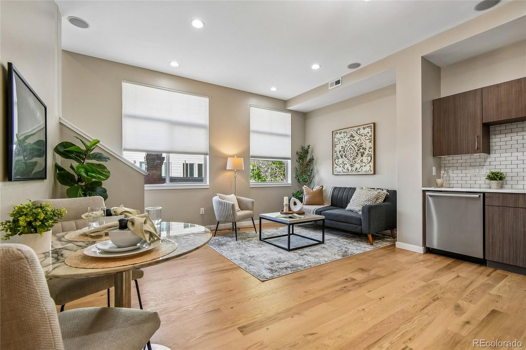 2327 Glenarm Place 2, Denver, CO 80205
