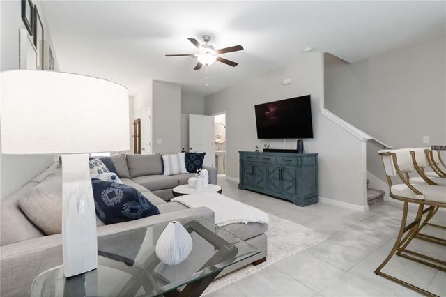 9641 PEMBROOKE PINES DRIVE, Sun City Center, FL 33573