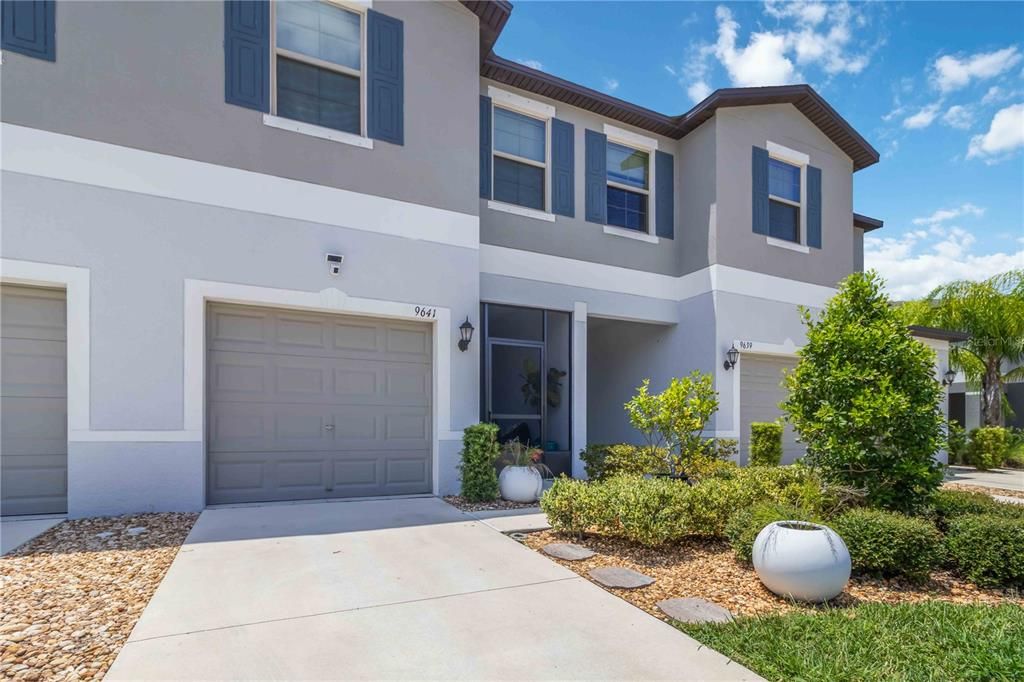 9641 PEMBROOKE PINES DRIVE, Sun City Center, FL 33573