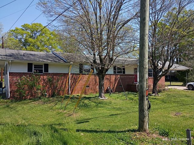 141 N Cherry Street, Tunnel Hill, GA 30755