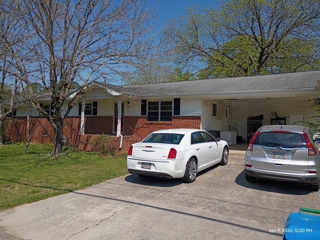 141 N Cherry Street, Tunnel Hill, GA 30755