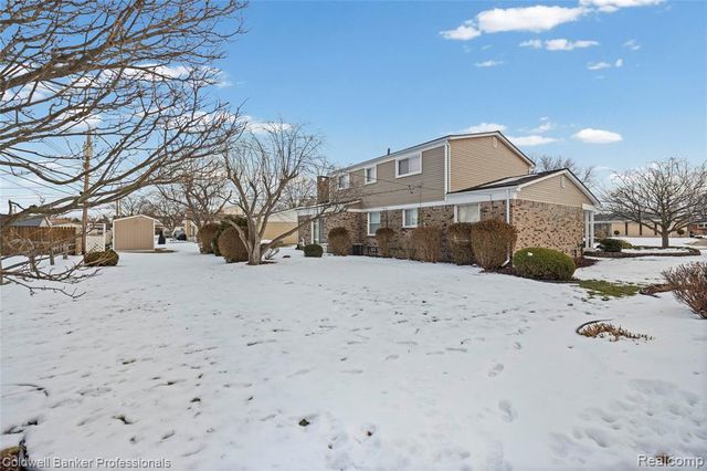 11431 Savage Drive, Sterling Heights, MI 48312