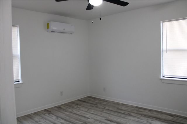 251 whispering oaks ln, Early, TX 76802