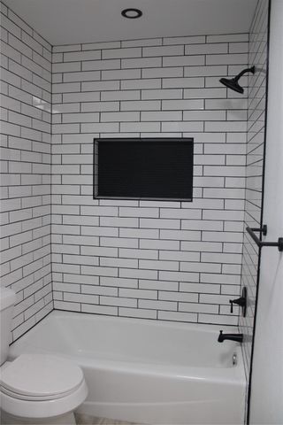 251 whispering oaks ln, Early, TX 76802