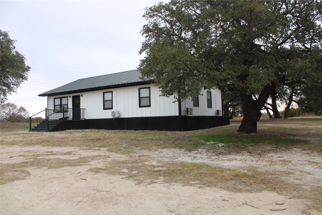 251 whispering oaks ln, Early, TX 76802