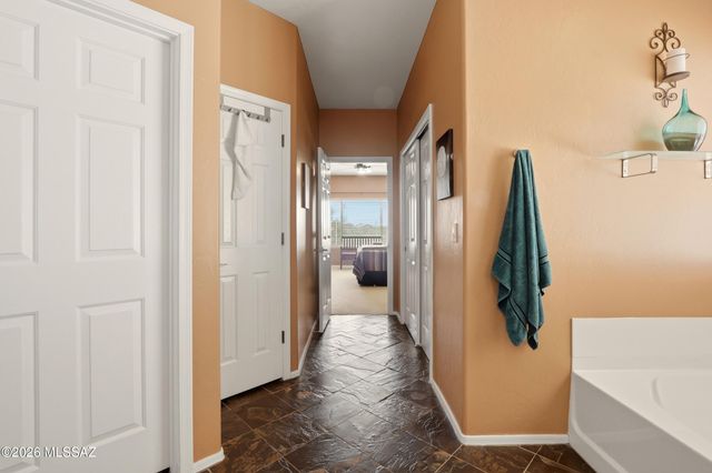 17676 S Vermillion Sunset Drive, Vail, AZ 85641